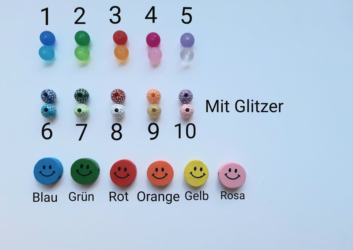 Taschenanhänger mit Wunschnamen und Smiley - Katinkas Kreativwerkstatt